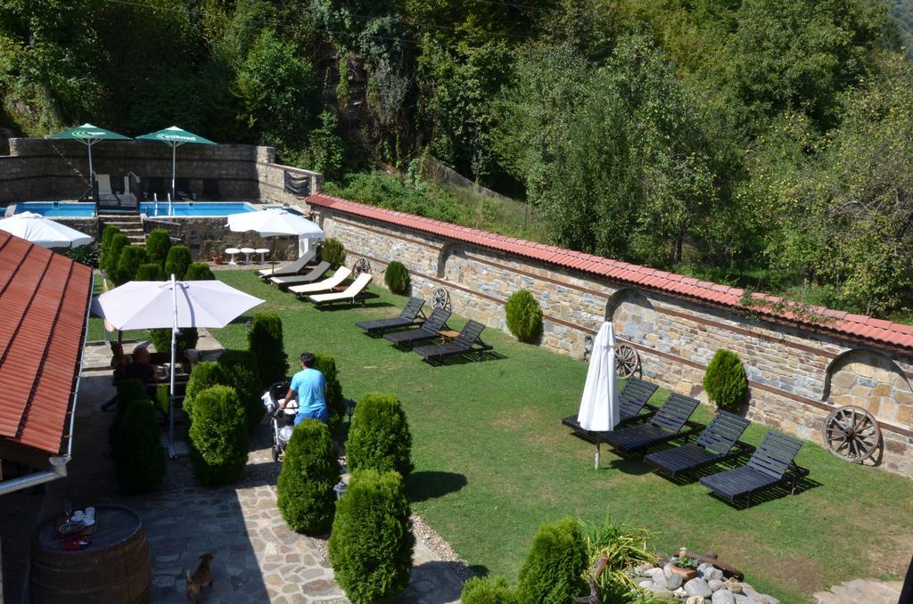 Къщата - Къща За Гости Ribarița Exterior foto