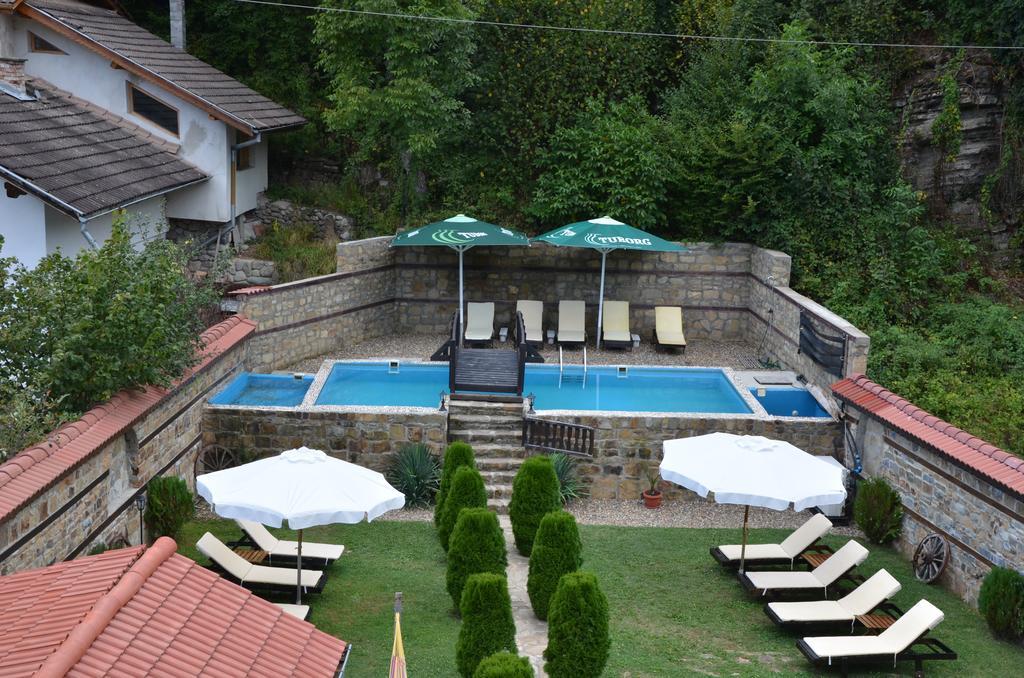 Къщата - Къща За Гости Ribarița Exterior foto